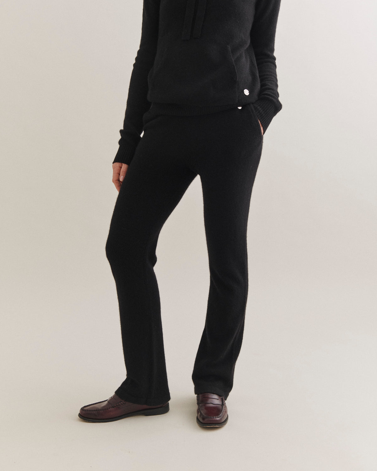 Beta Studios Alba Straight Pants Cashmere Pants Black