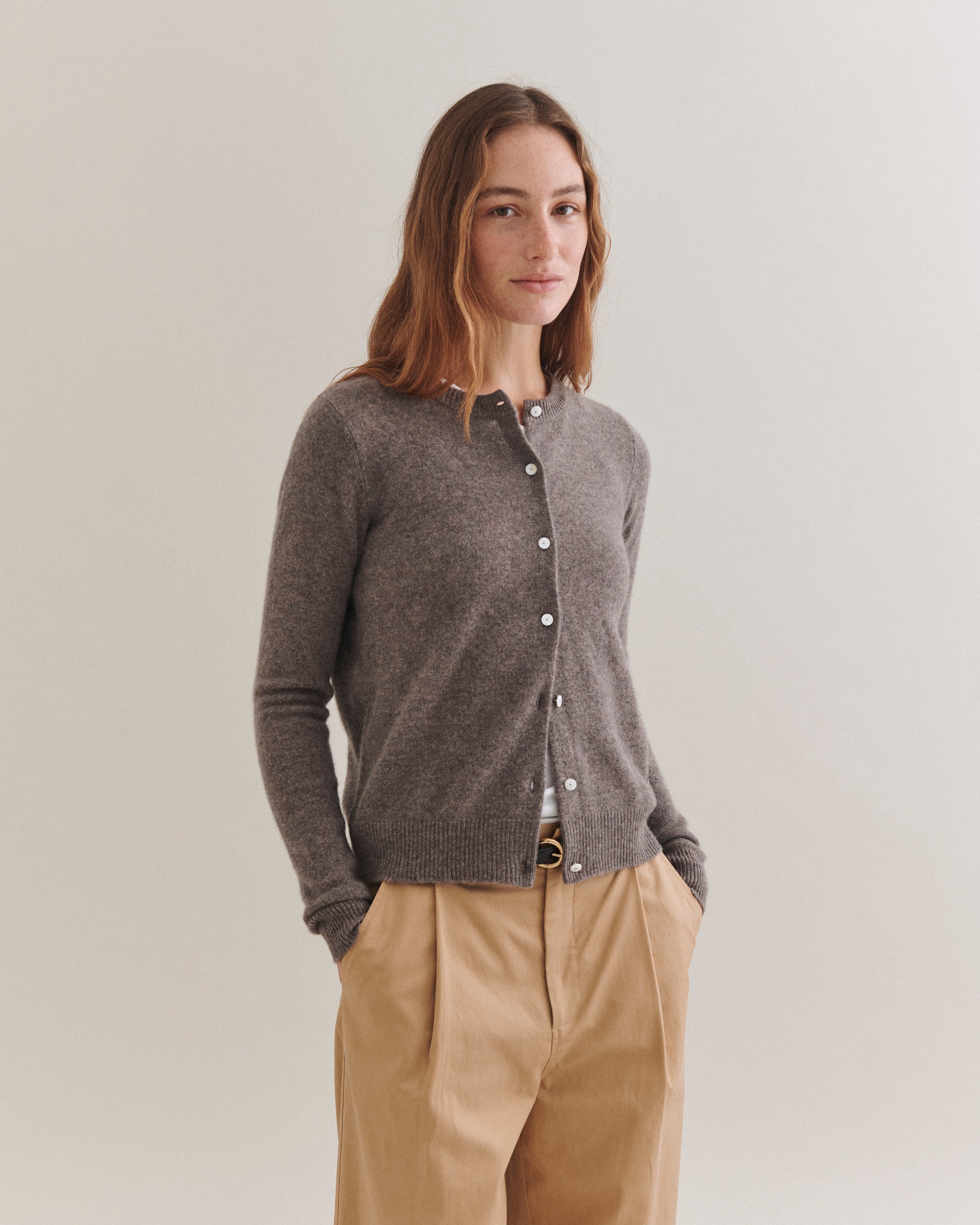 Beta Studios Alice Classic Cardigan Cashmere Tops Mole