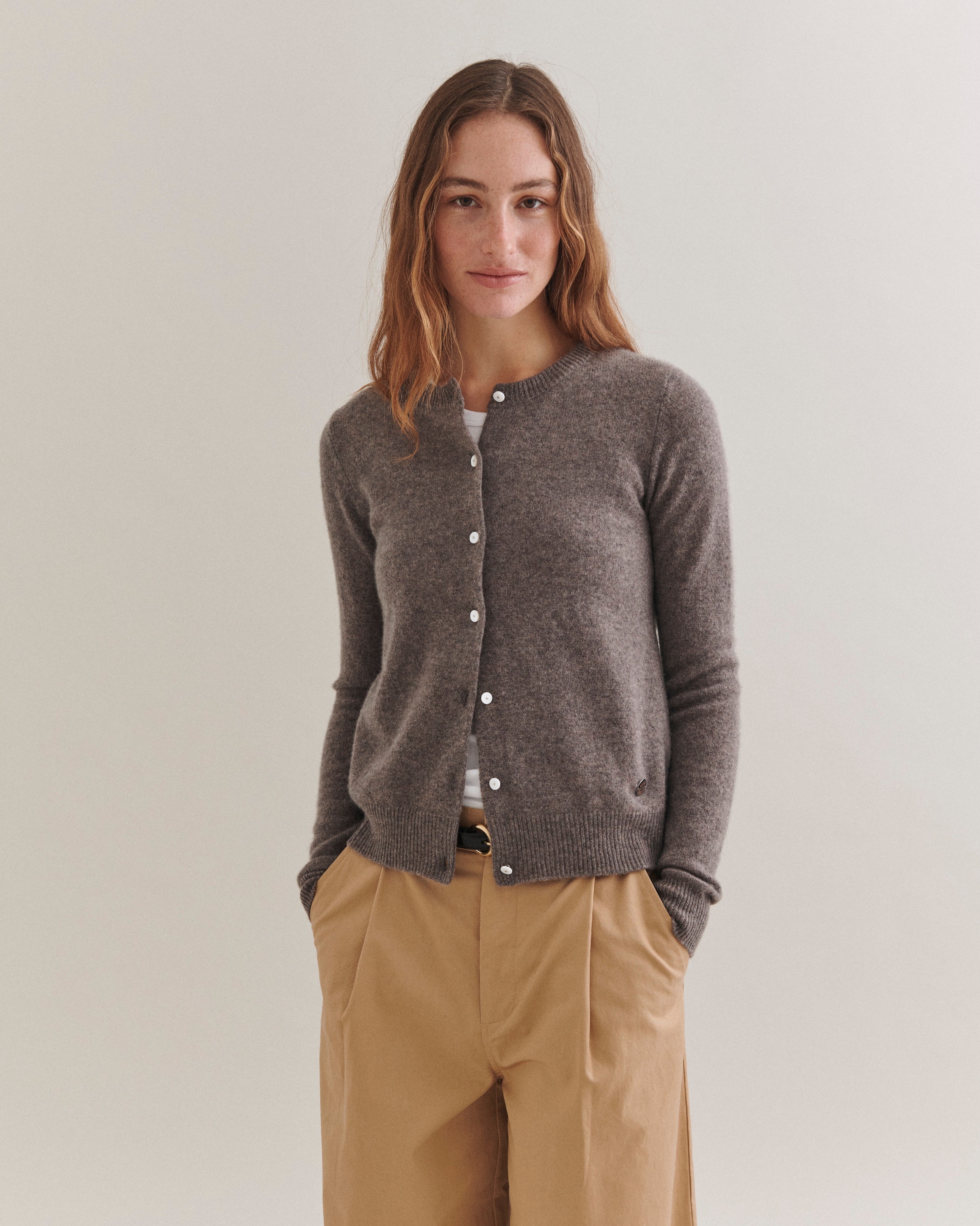 Beta Studios Alice Classic Cardigan Cashmere Tops Mole