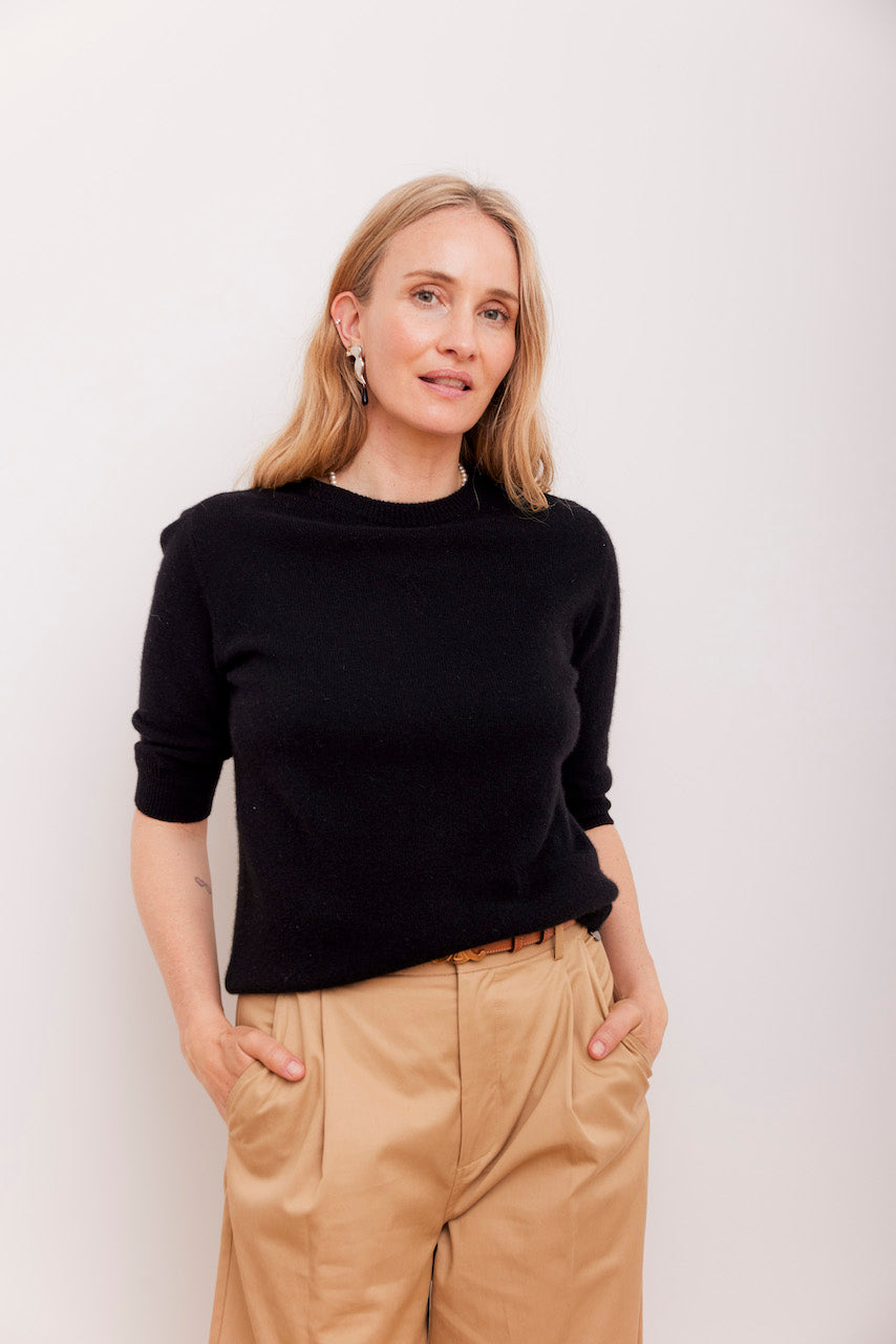 Beta Studios Anna Lady Sleeve Cashmere Tops Anthracite Grey