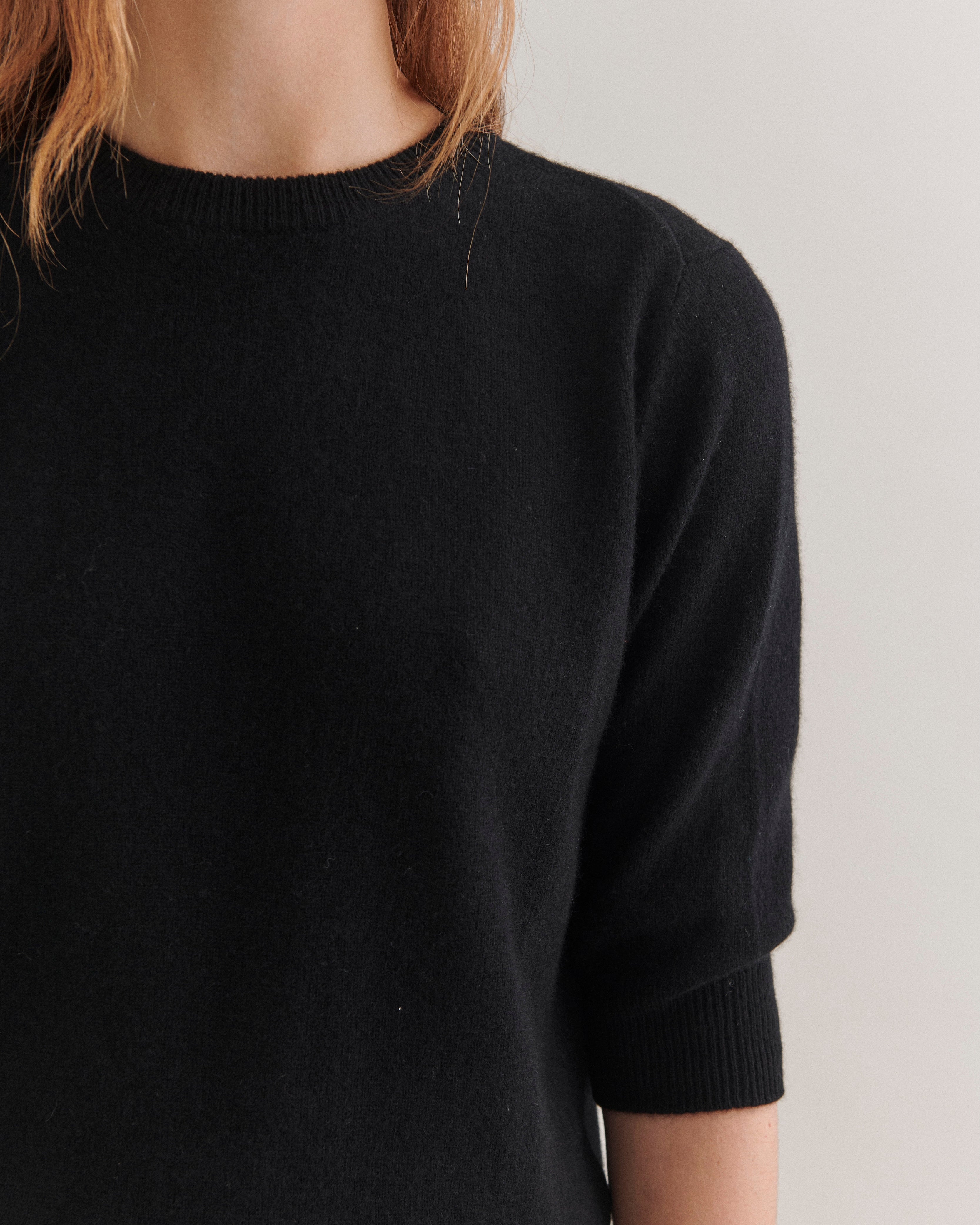 Beta Studios Anna Lady Sleeve Cashmere Tops Black