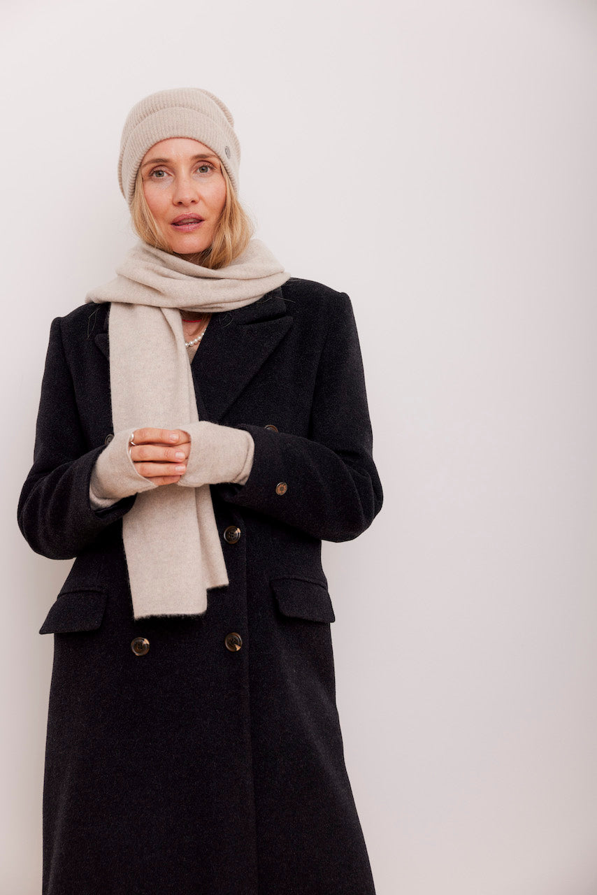 Beta Studios Astrid Beanie Accessories Cashmere Sand Melange