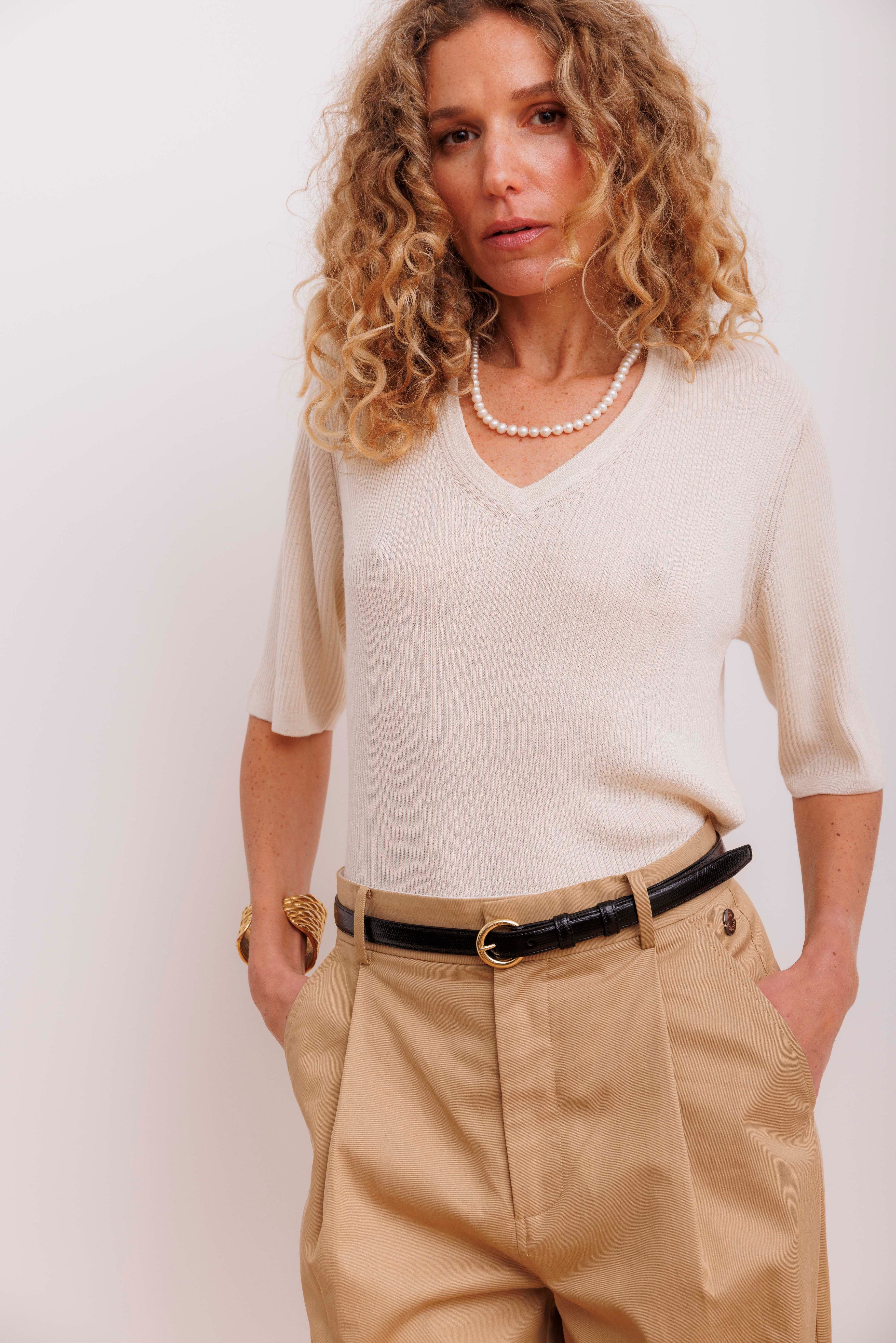 Beta Studios Kalinka V-Neck Silk/CashmereTops Almost White