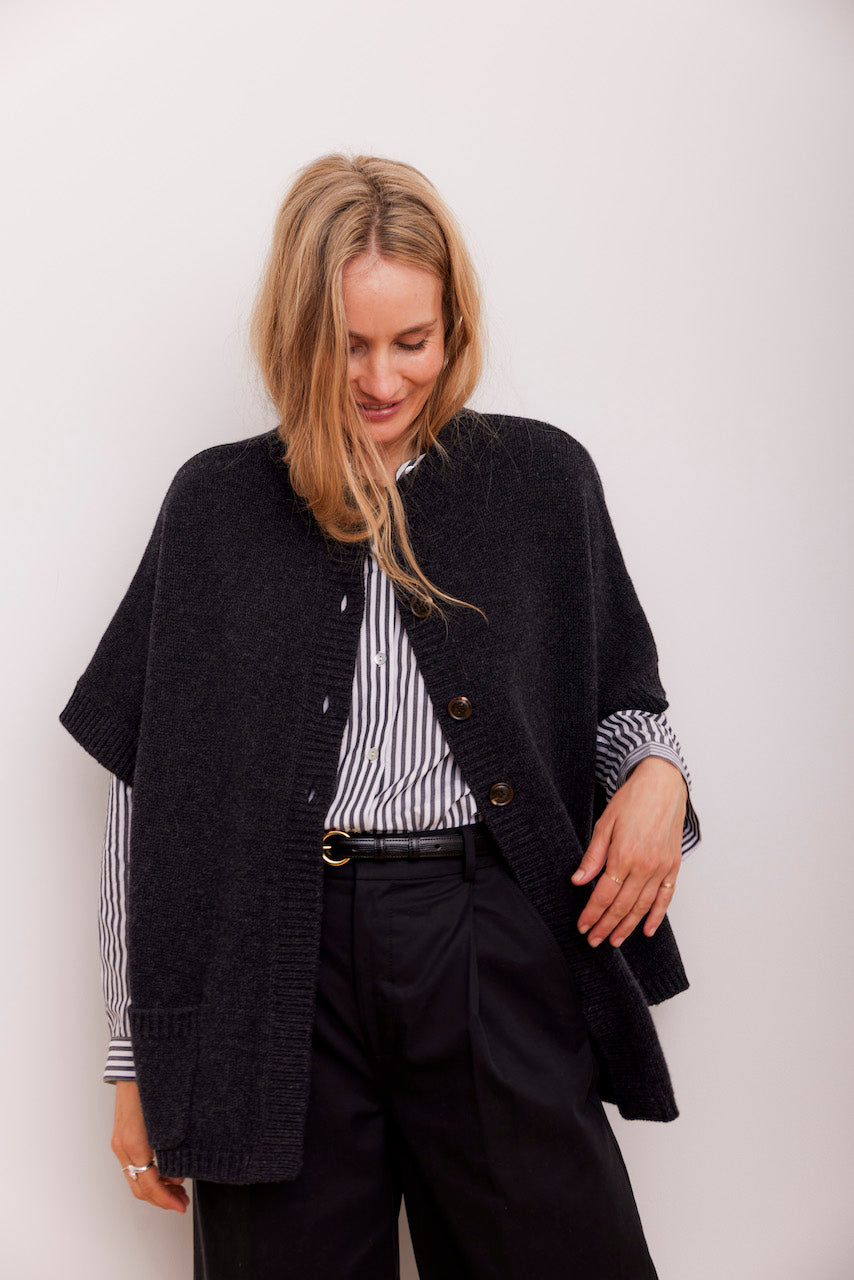 Beta Studios Kristel Short Cape Cardigan Pepper