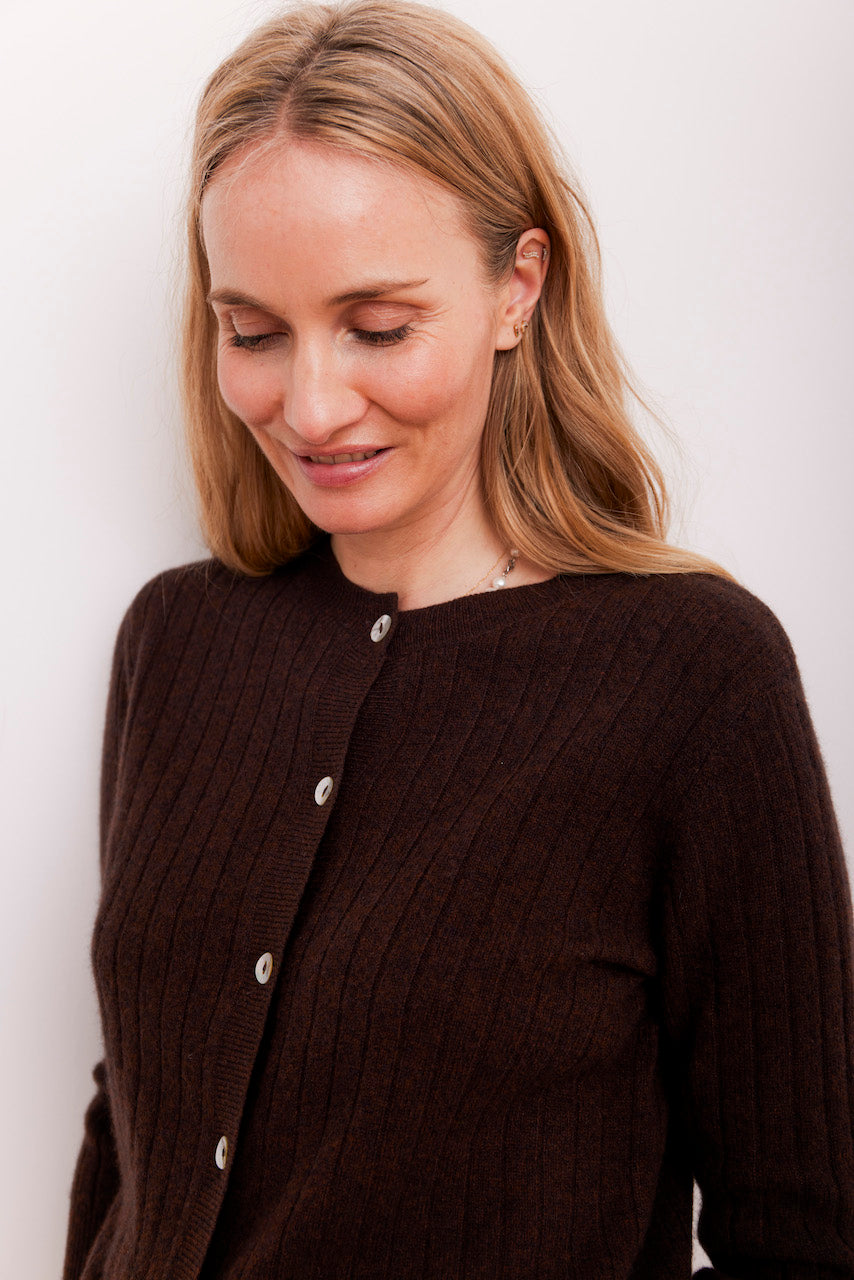 Beta Studios Lia Lady Cardigan Cashmere Cardigan Coffee Brown