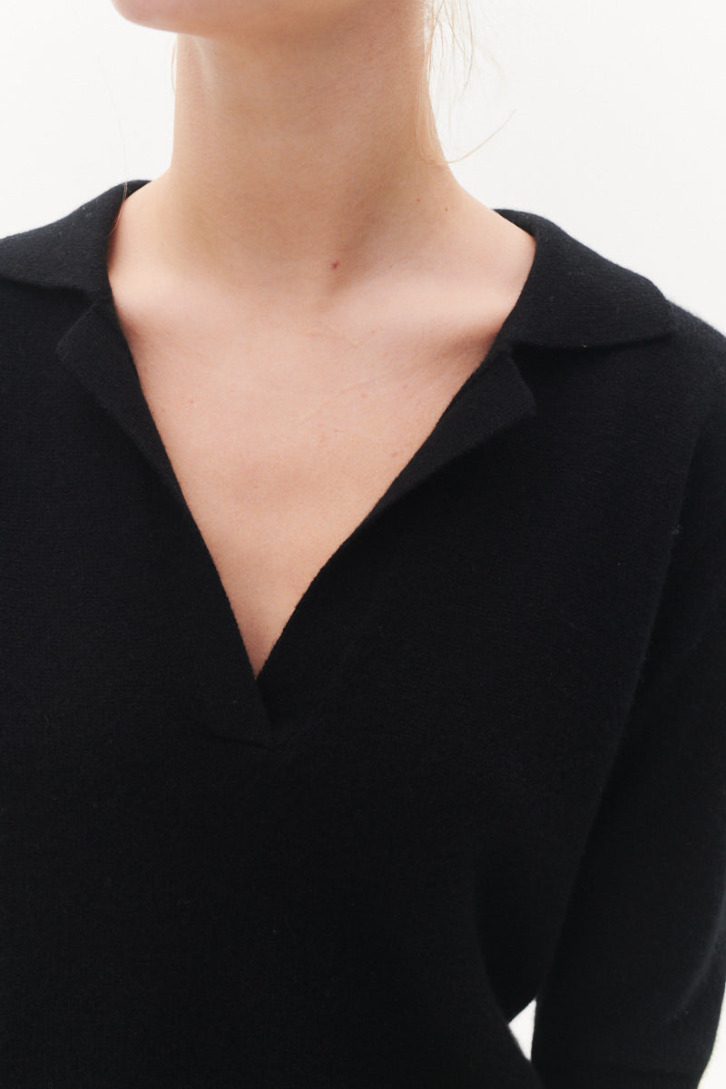 Beta Studios Marguerite Slim Polo Cashmere Tops Black