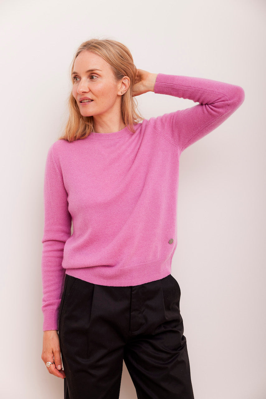 Beta Studios Abbie O-neck Basic Cashmere Tops Violet