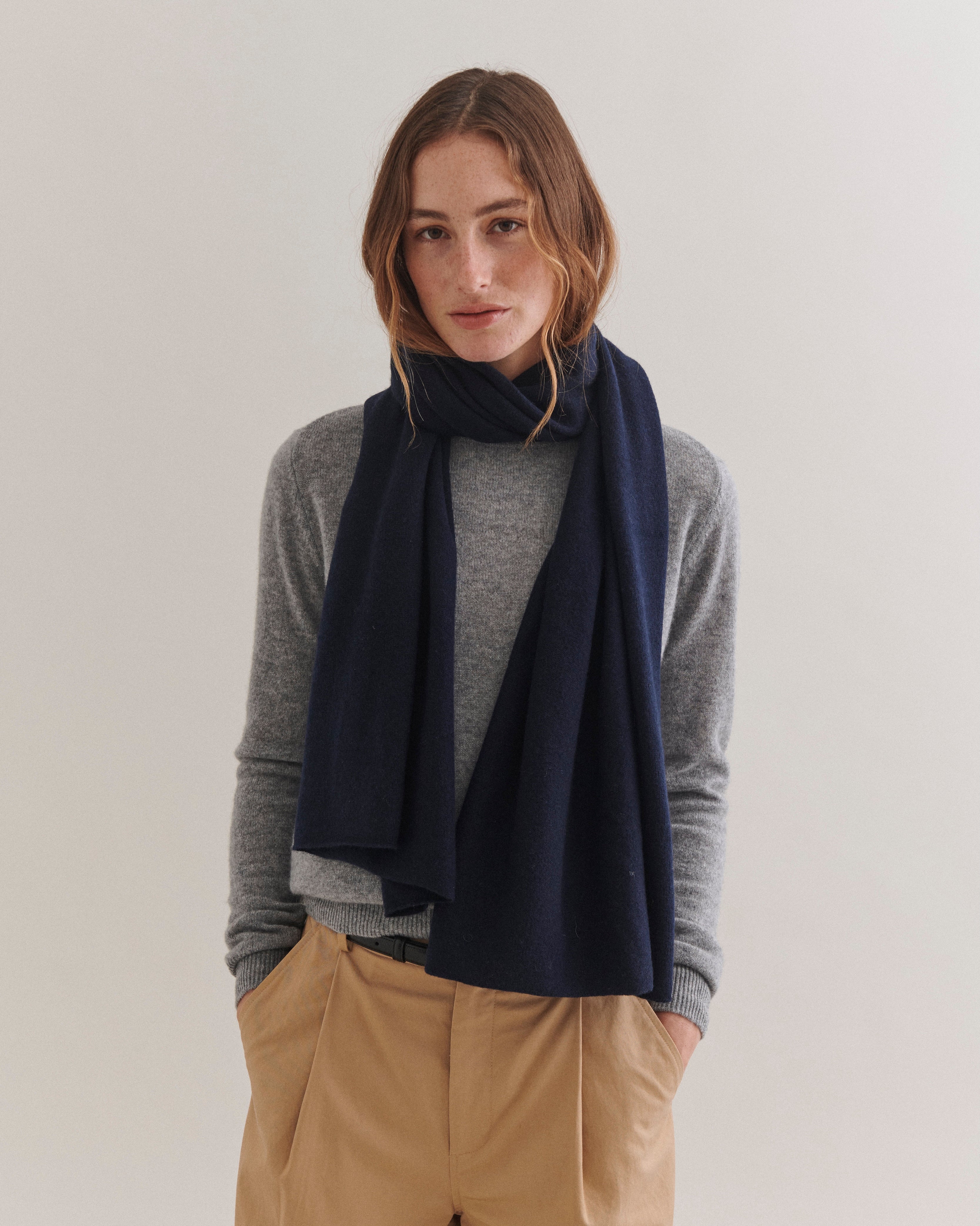 Beta Studios Aja Long Scarf Accessories Cashmere Navy