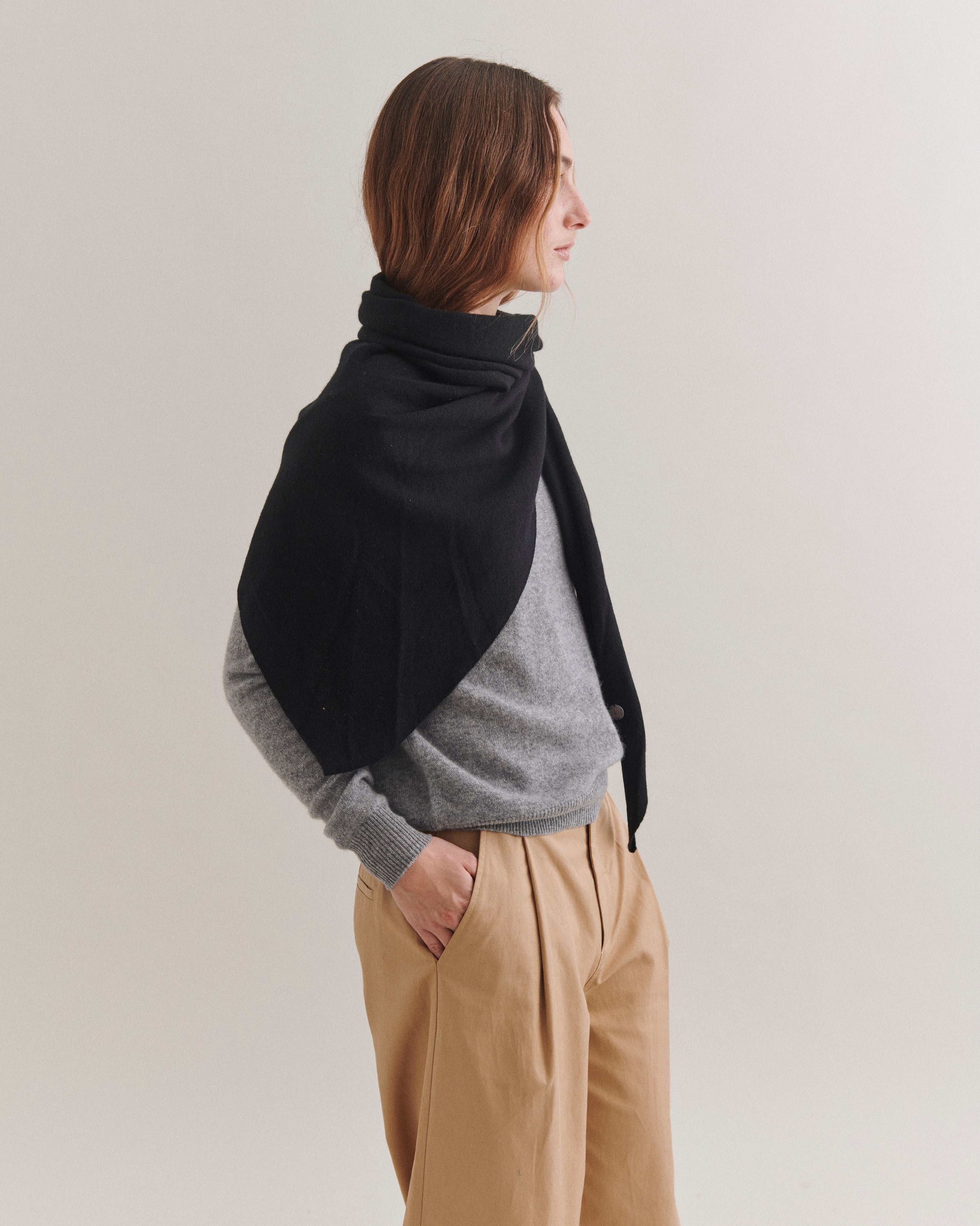 Beta Studios Alexa Big Triangle Scarf Accessories Cashmere Black