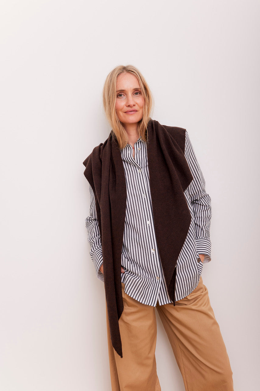 Beta Studios Alexa Big Triangle Scarf Accessories Cashmere Coffee Brown