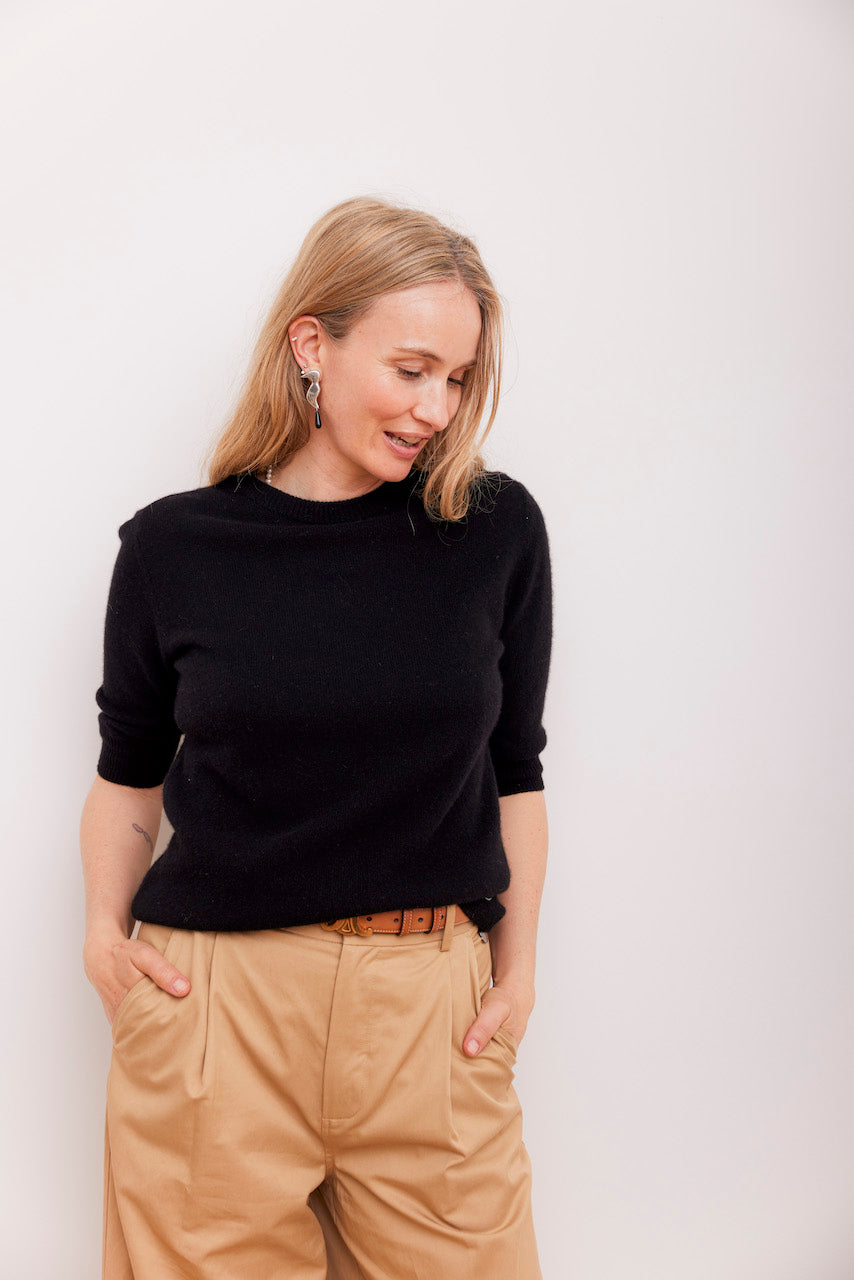 Beta Studios Anna Lady Sleeve Cashmere Tops Anthracite Grey