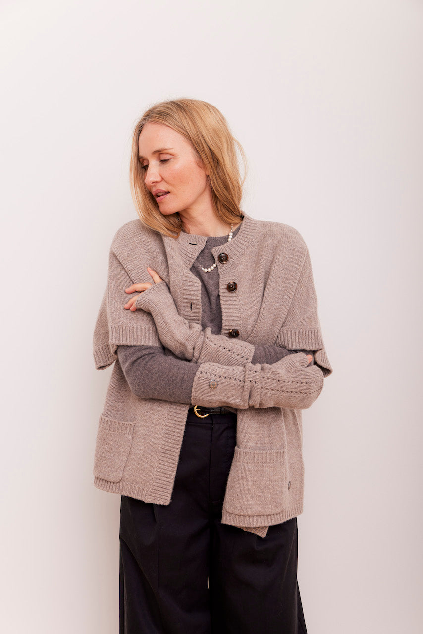 Beta Studios Kristel Short Cape Cardigan Sand Melange