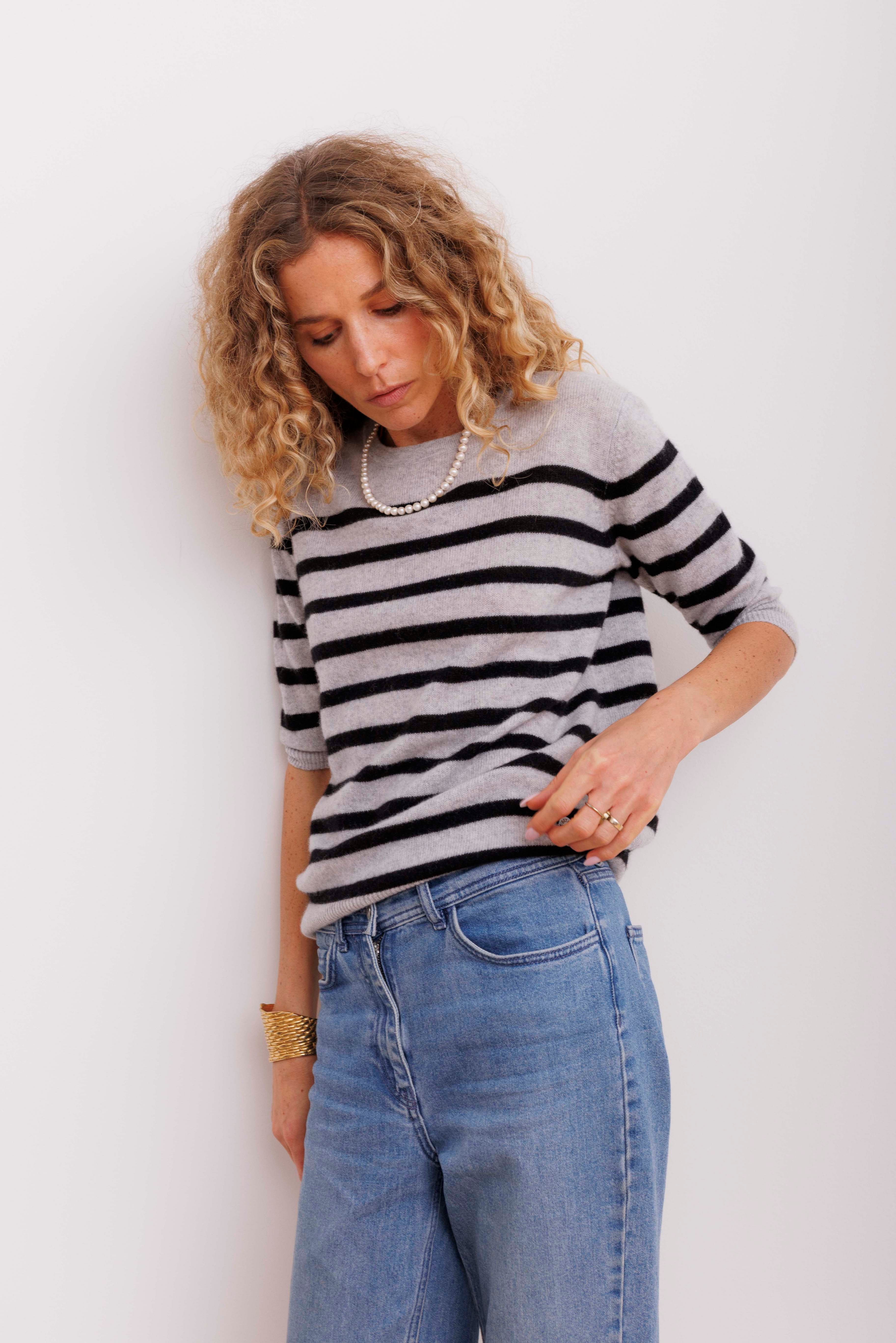 Beta Studios Bianca Striped Lady Sleeve Cashmere Tops Light Grey Melange/Black