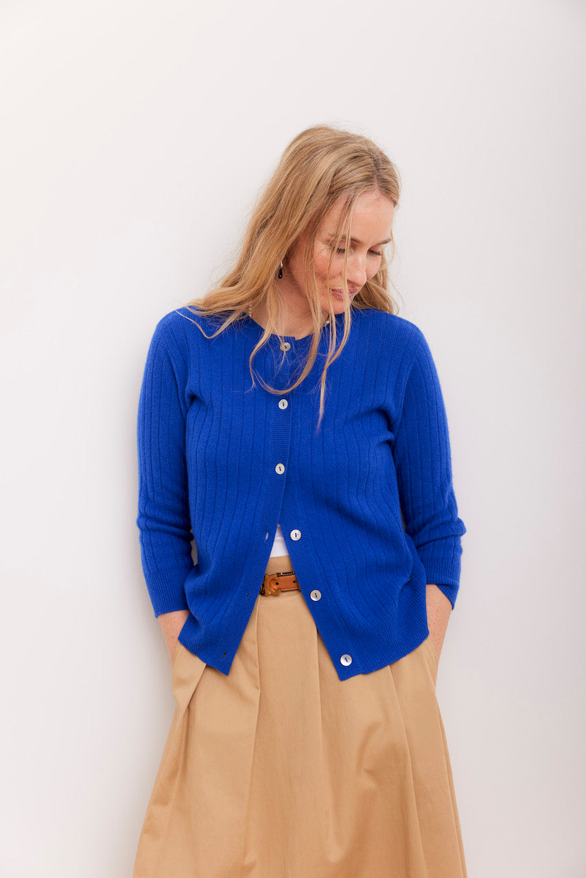 Beta Studios Lia Lady Cardigan Cashmere Cardigan Azure Blue