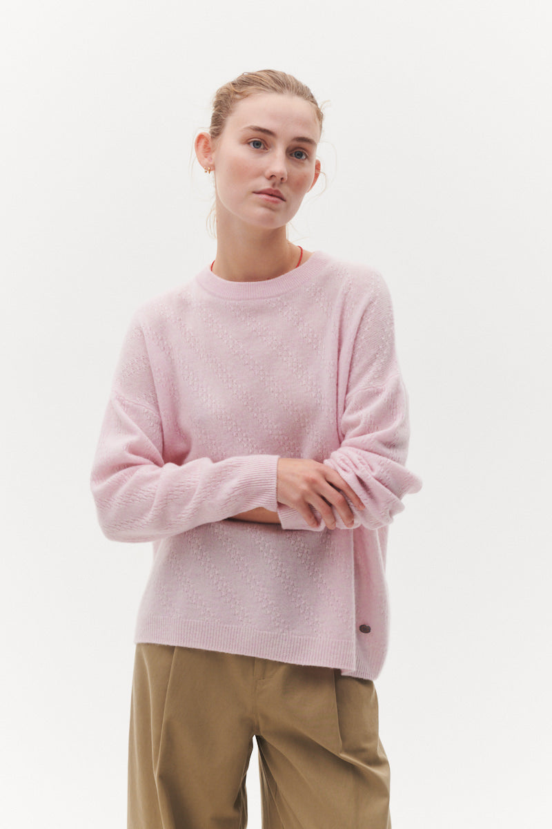 Beta Studios Mabelle Boxy O-Neck Cashmere Tops Parfait Pink