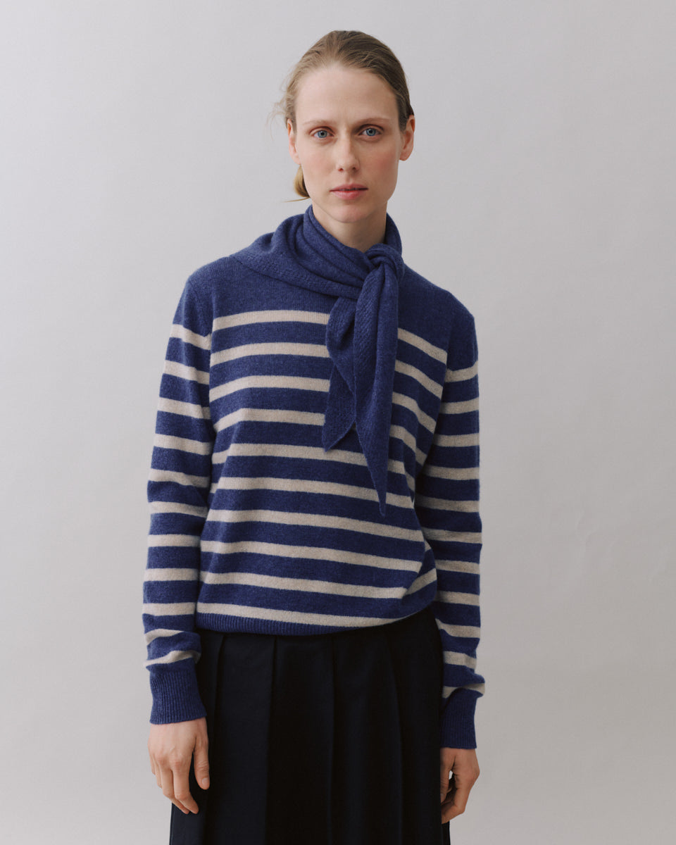 Beta Studios Nilo Medium Triangle Scarf Accessories Cashmere Blue Indigo