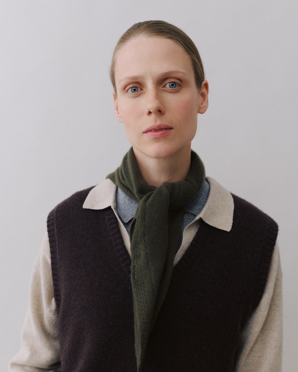 Beta Studios Ninka Vest Cashmere Vest Compost