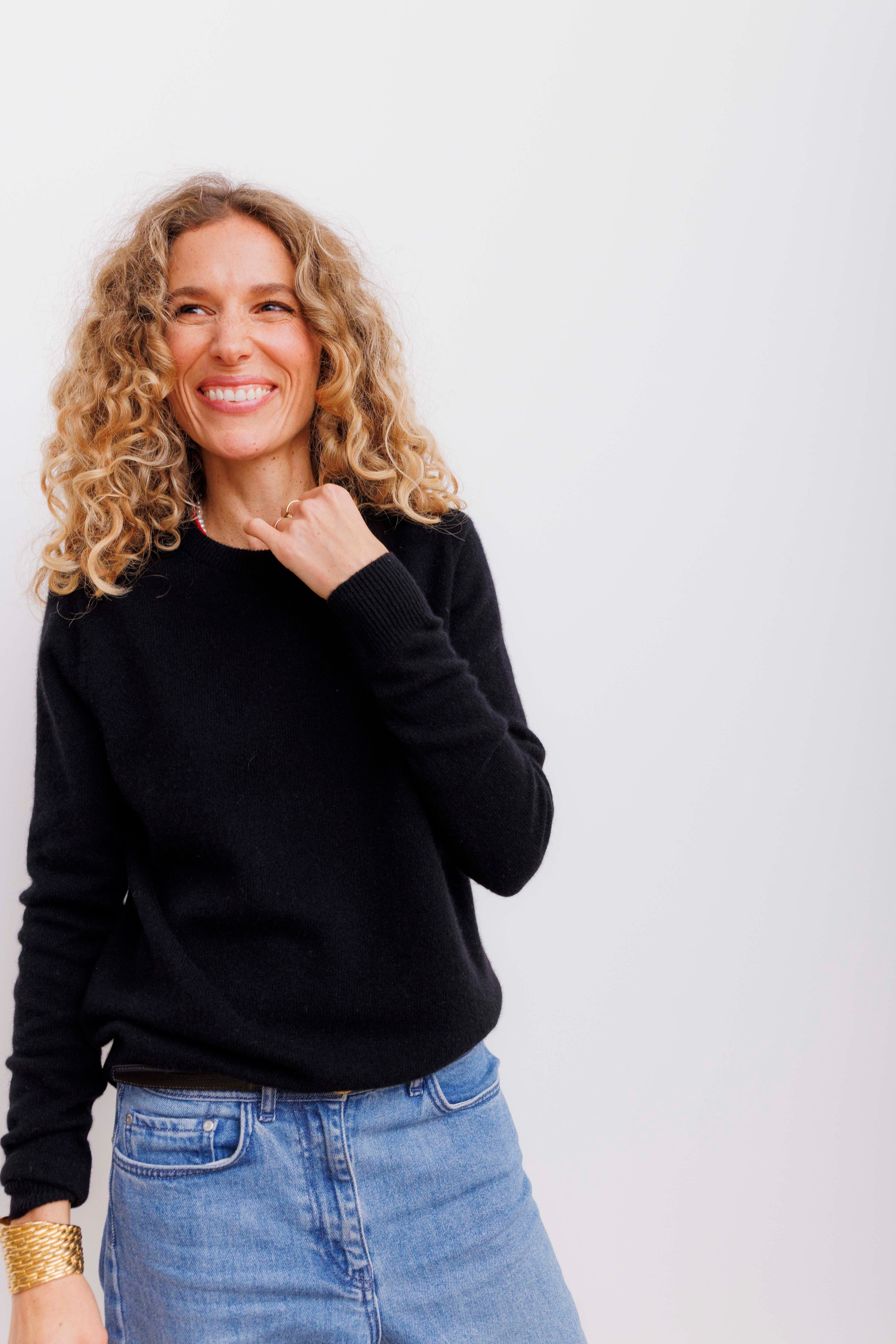 Beta Studios Abbie O-neck Basic Cashmere Tops Black