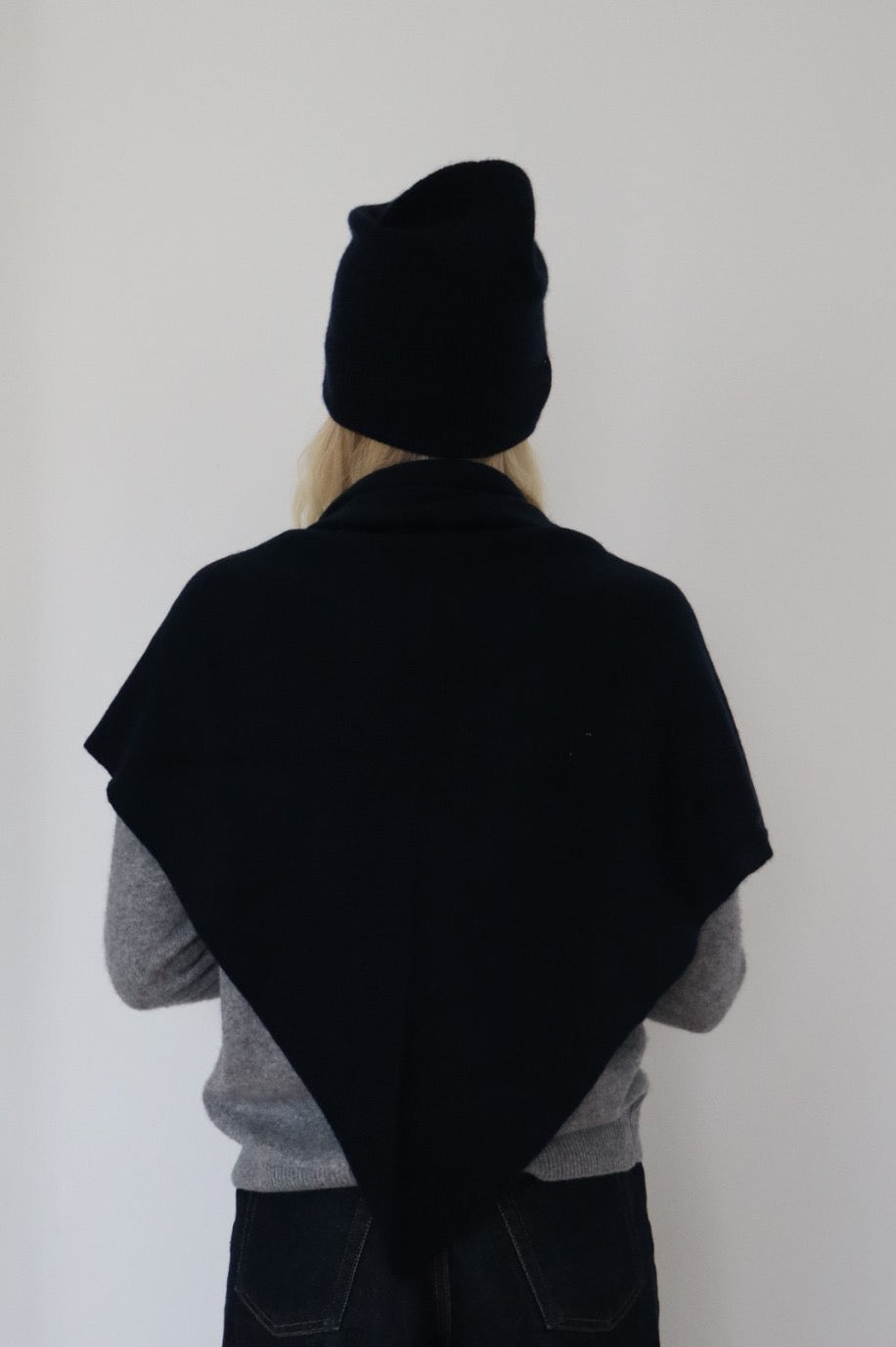 Beta Studios Andrea Triangle Scarf Accessories Cashmere Black